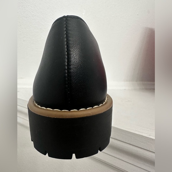 Dolce Vita NEW Faux Leather Lug Sole Loafer In Black Size 6.5 - Picture 4 of 5